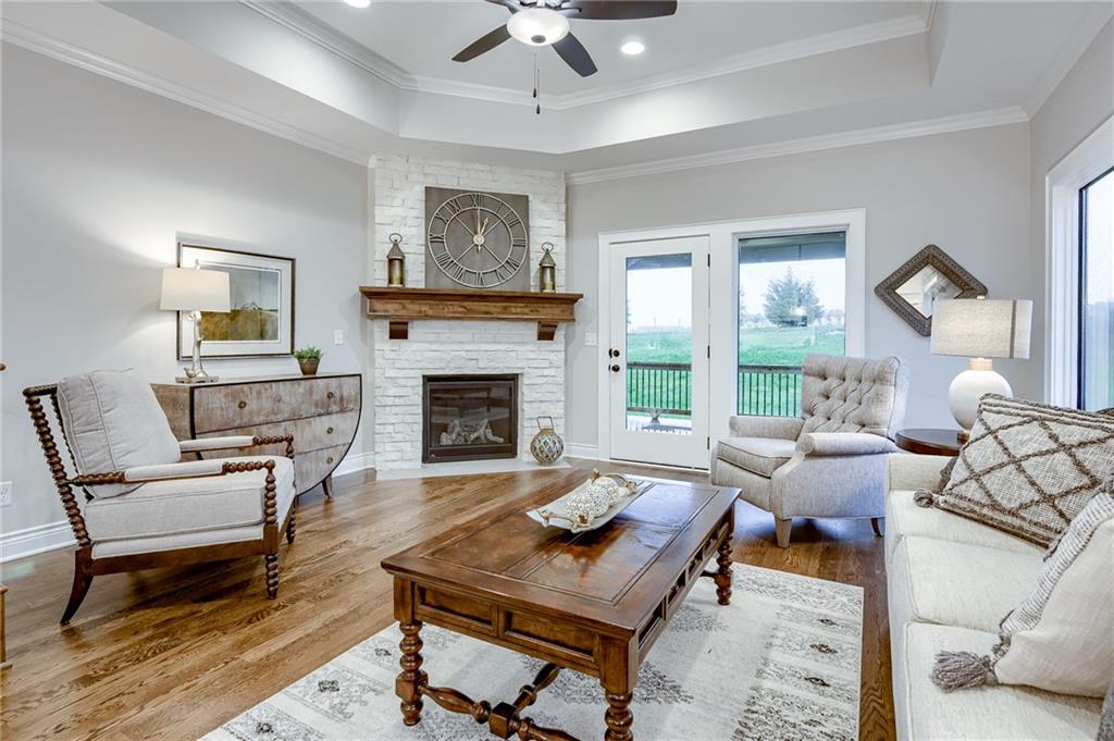 Photo 2 of 11433 S Waterford Drive