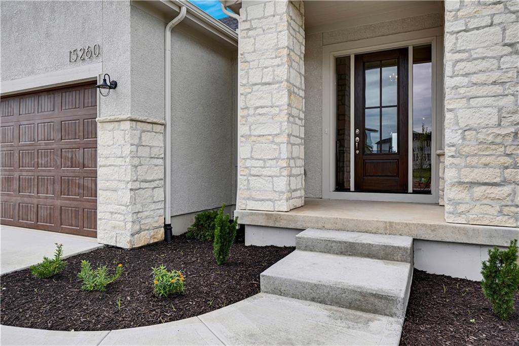 Photo 3 of 15260 W 161st Court