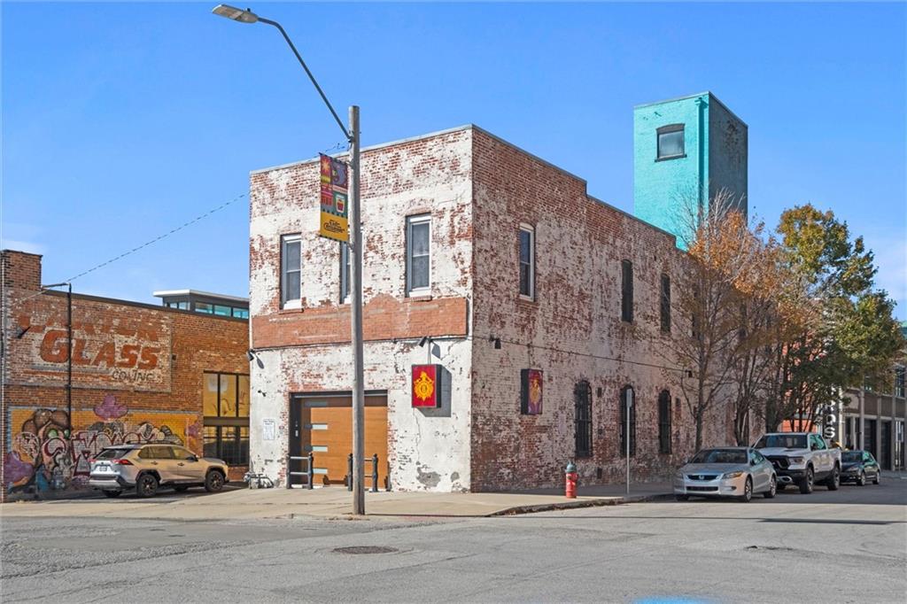 Photo of 1600 Locust Street
