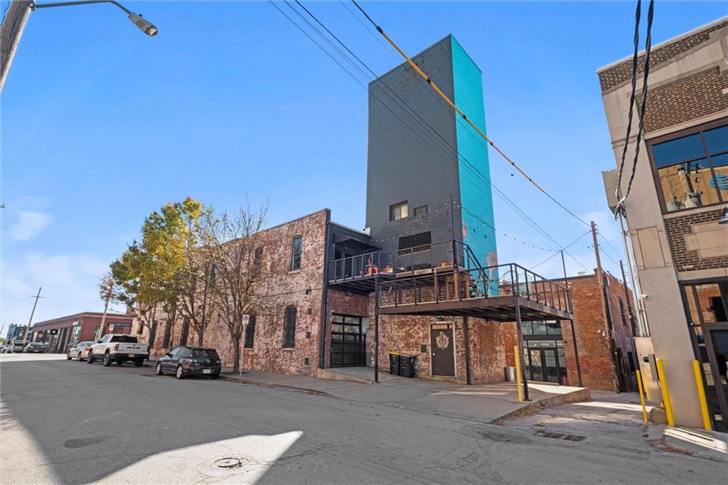 Photo 2 of 1600 Locust Street