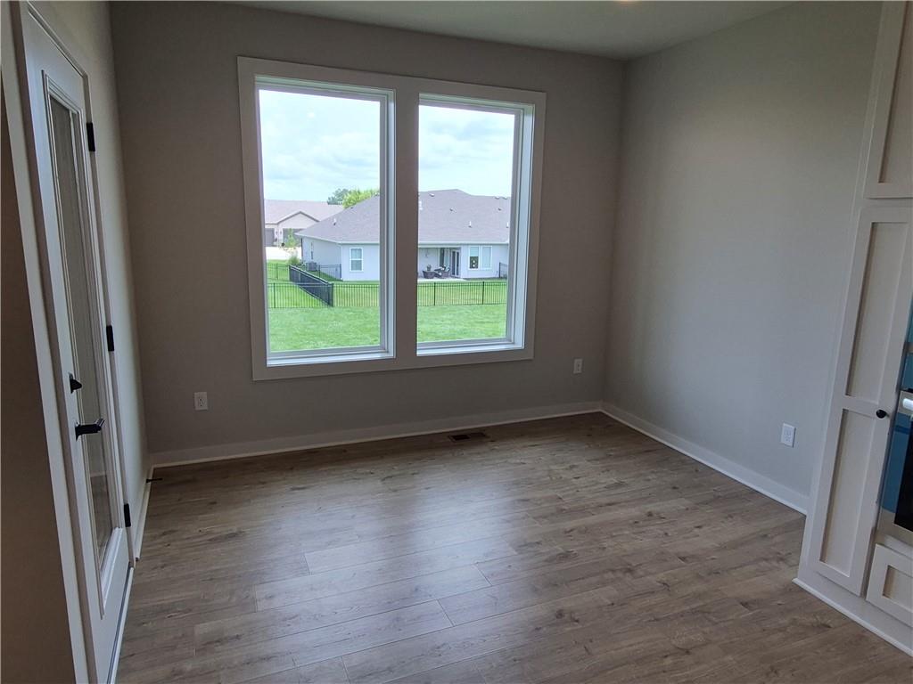 Photo 7 of 4943 146th Street