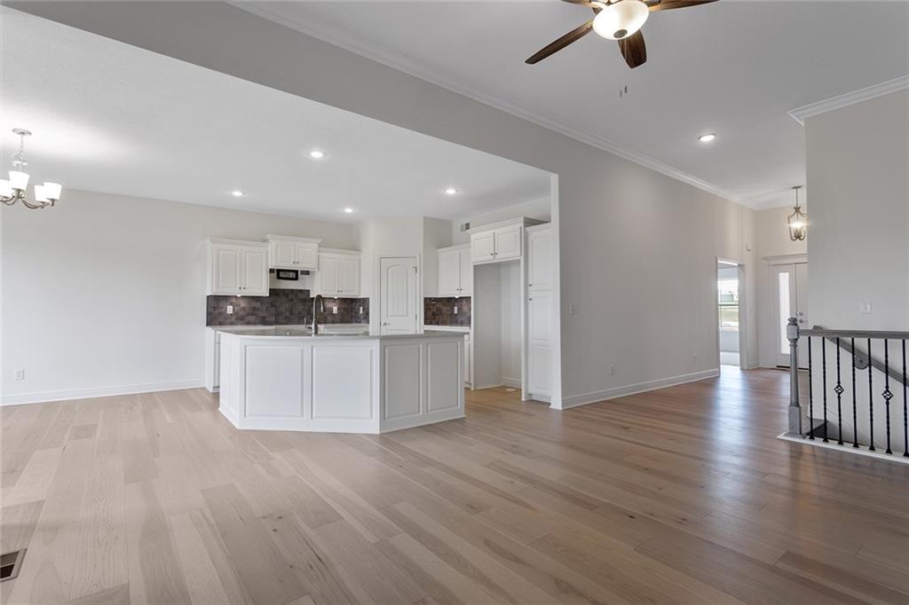 Photo 7 of 11437 N Auburndale Circle