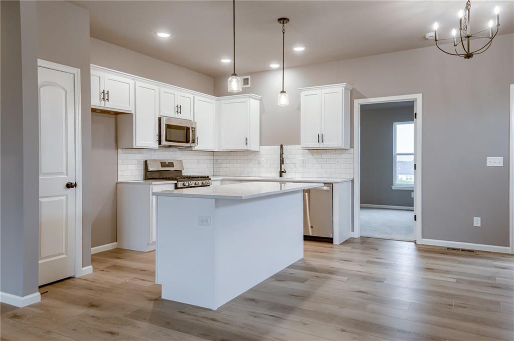 Photo of 18400 W 205th Street