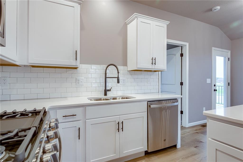 Photo 5 of 18400 W 205th Street