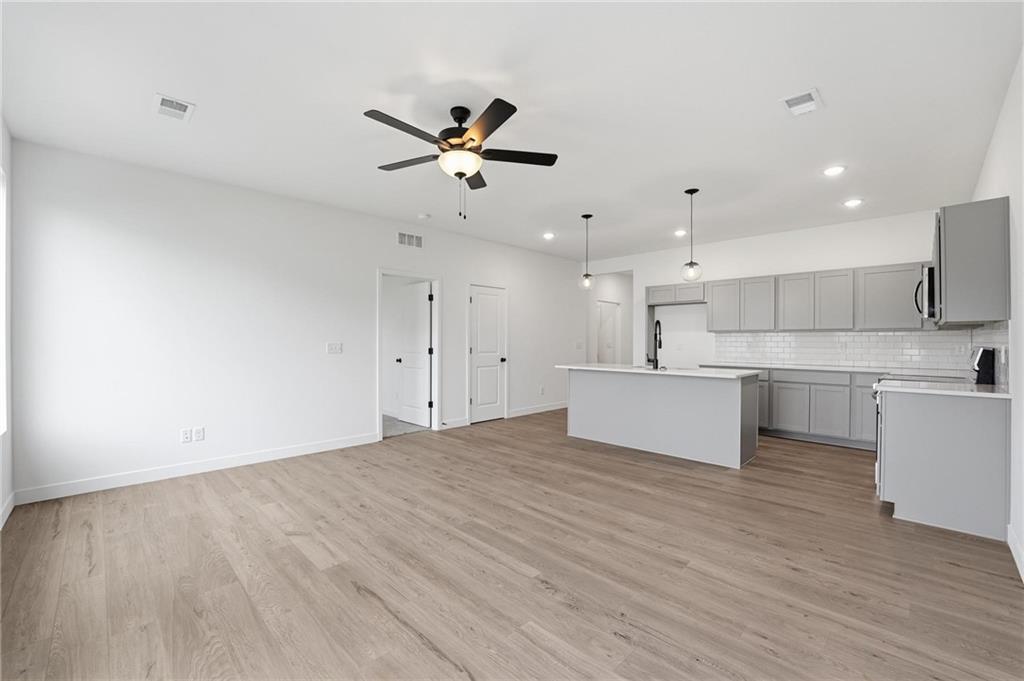 Photo 5 of 27313 Acacia Drive