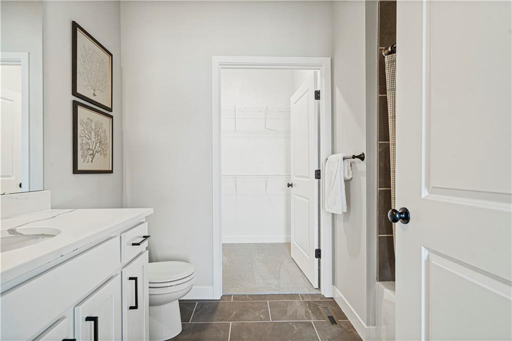 Photo 6 of 18375 W 205th Street