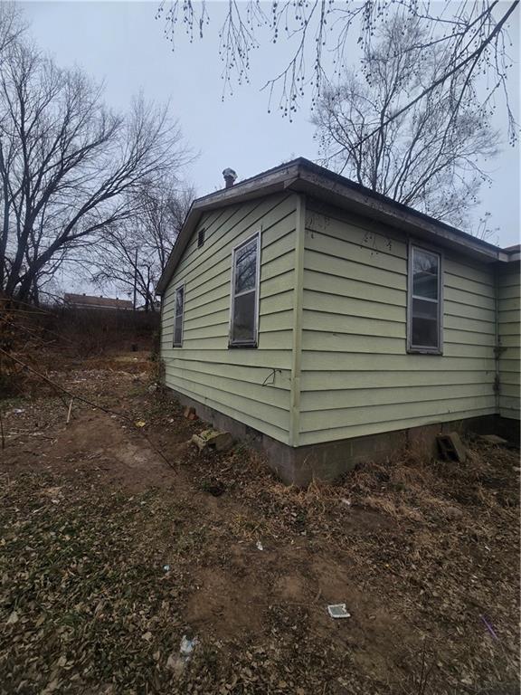Photo 2 of 1901 Spring Street