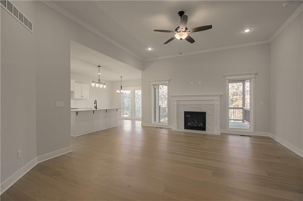 Photo 4 of 9439 N Belton Avenue