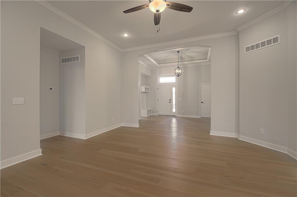 Photo 6 of 9439 N Belton Avenue