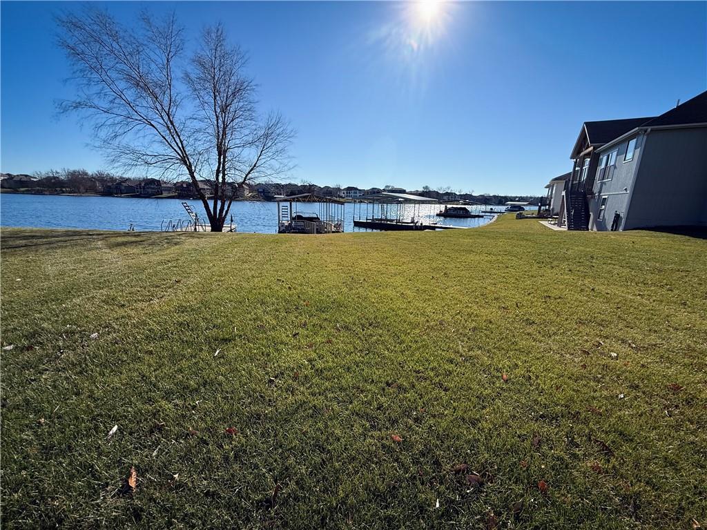 Photo of 1427 Young Circle