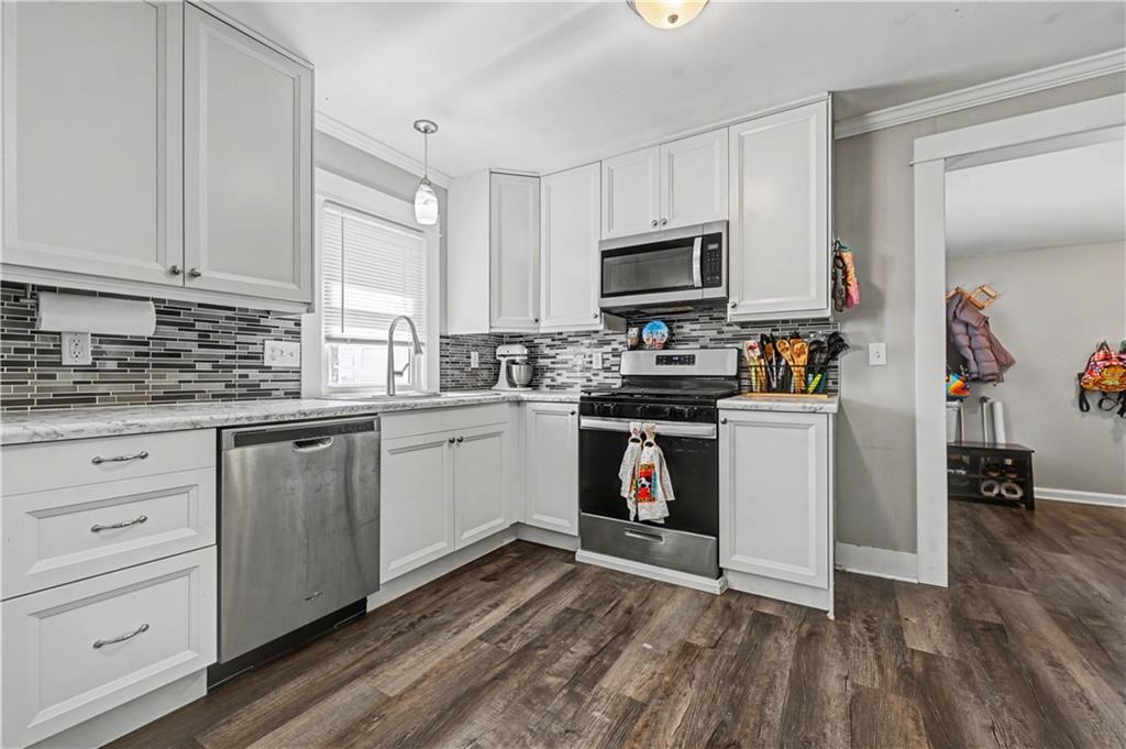 Photo 6 of 1440 S 41st Street