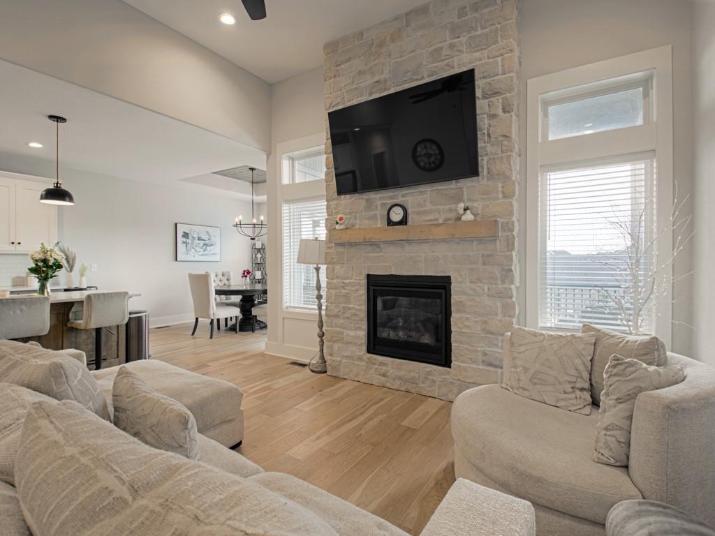 Photo 5 of 807 NE Algonquin Street #B