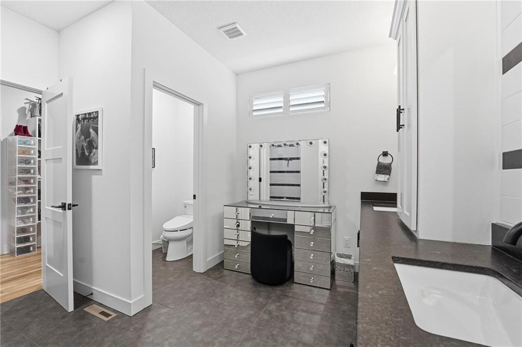 Photo 7 of 9702 NW 75th Street