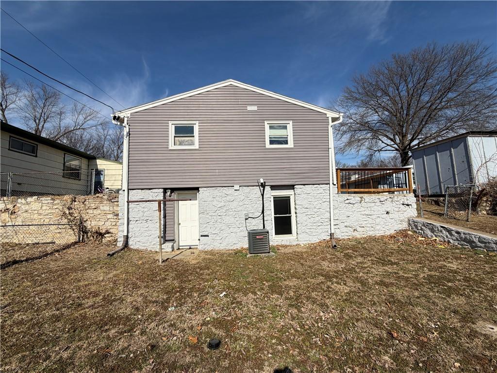 Photo 6 of 3007 New Jersey Avenue