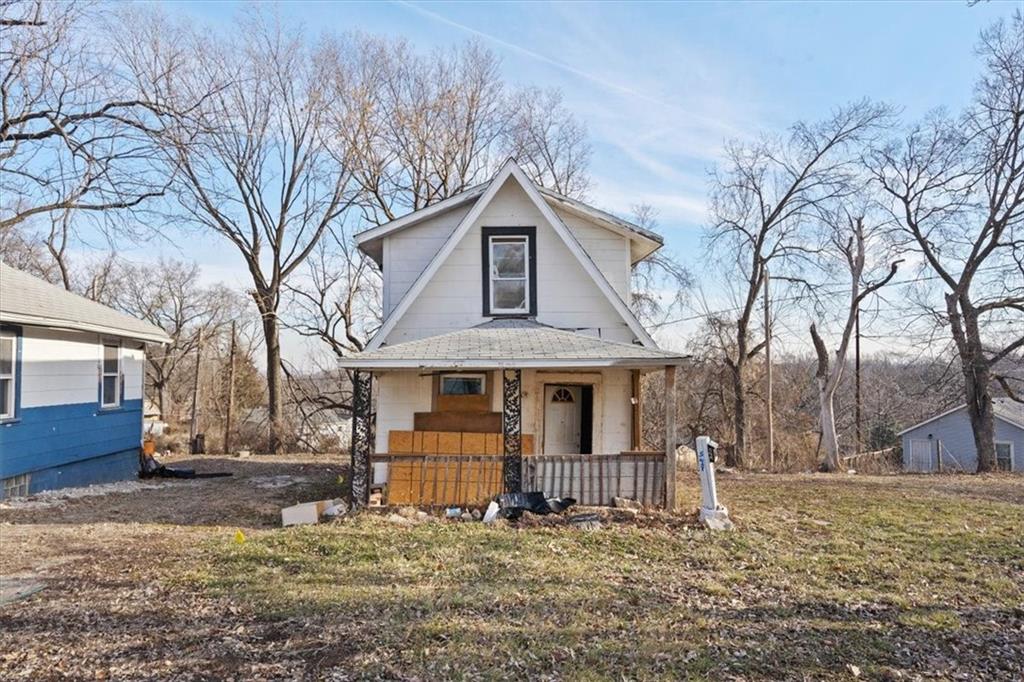 Photo of 549 Blue Ridge Boulevard