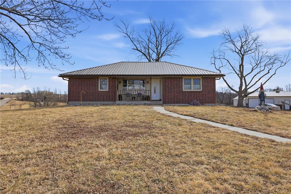 Photo of 18325 Baxter Road