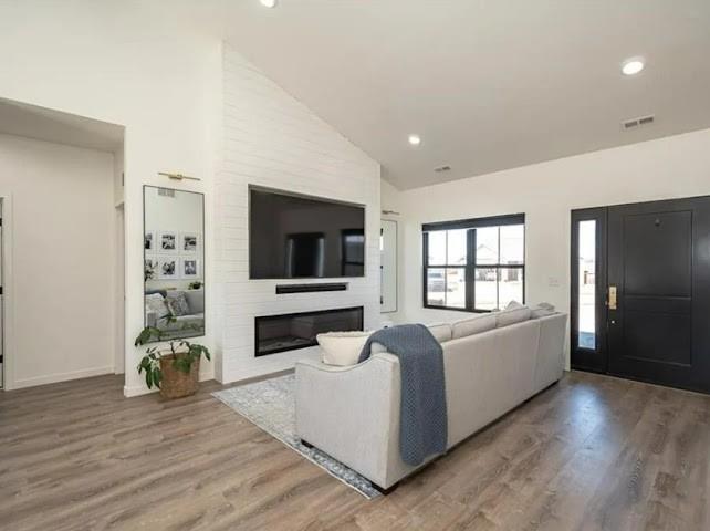 Photo 5 of 8804 W 49th Terrace