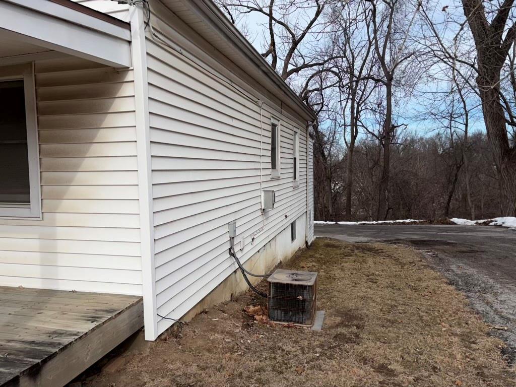 Photo 5 of 11229 Evans Street