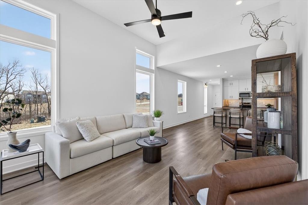 Photo 3 of 22598 W 93rd Street