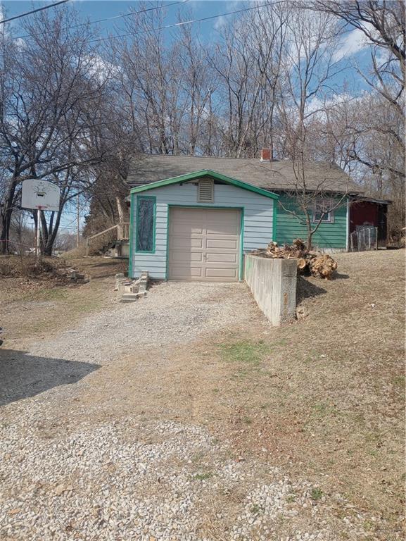 Photo 3 of 8840 E Wilson Road