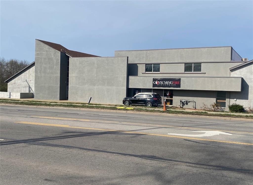 Photo of 10306 Blue Ridge Boulevard