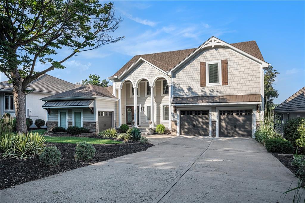Photo of 326 Southshore Drive