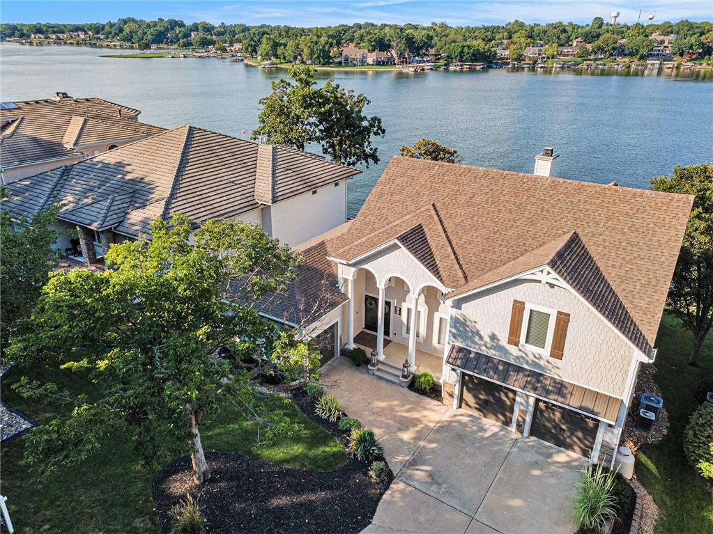 Photo 3 of 326 Southshore Drive