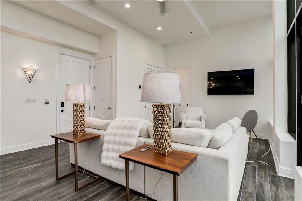 Photo 3 of 2940 Baltimore Avenue #1505