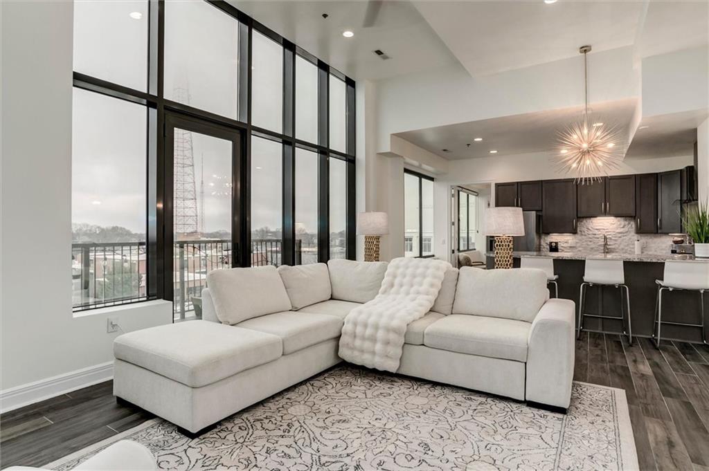 Photo 4 of 2940 Baltimore Avenue #1505