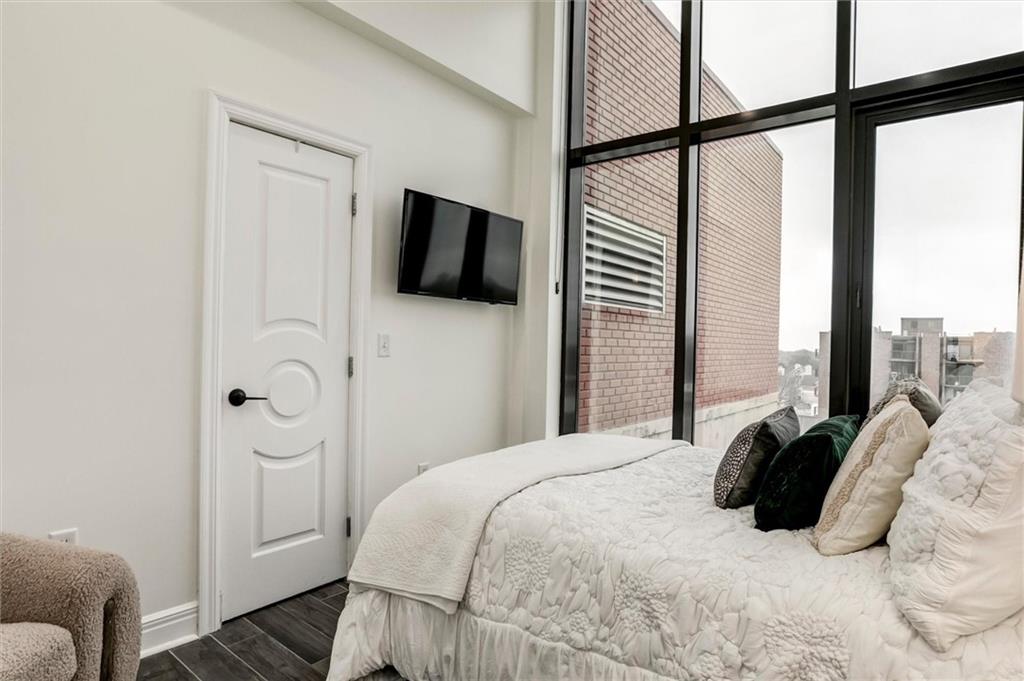 Photo 5 of 2940 Baltimore Avenue #1505