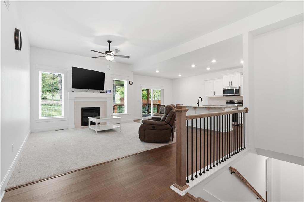 Photo 5 of 204 S MARIMACK Court