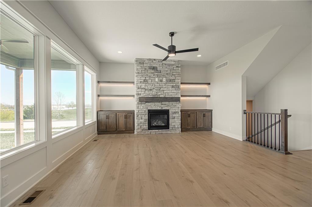 Photo 7 of 1813 SW Arbormist Drive