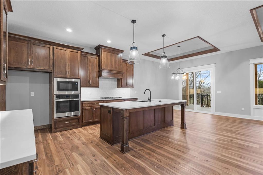 Photo 7 of 4524 SW Berkshire Drive