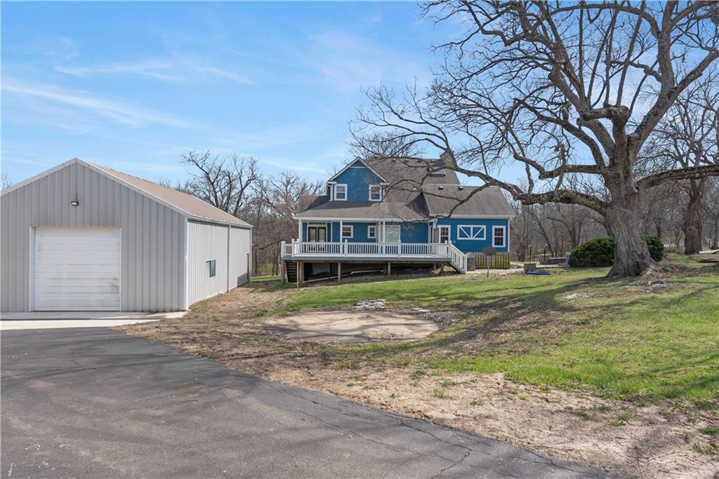 Photo 4 of 33604 E Stringtown Road