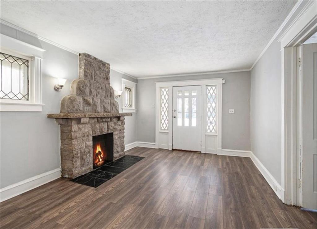 Photo 5 of 4026 Agnes Avenue