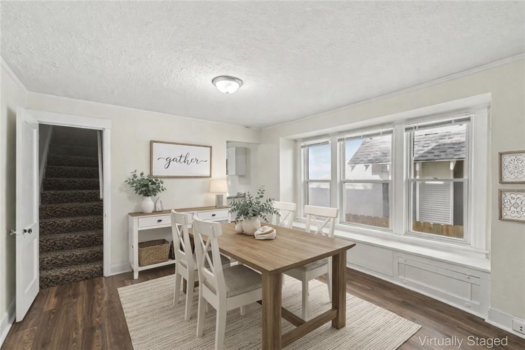 Photo 6 of 4026 Agnes Avenue