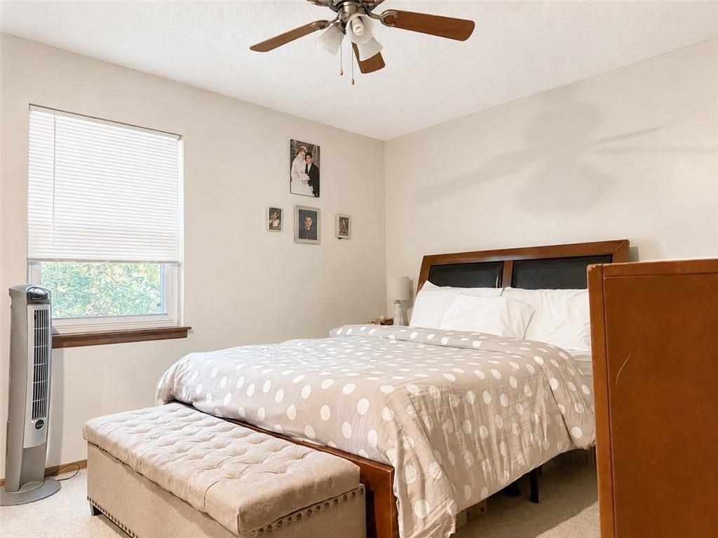 Photo 5 of 727 SW Liggett Road #C
