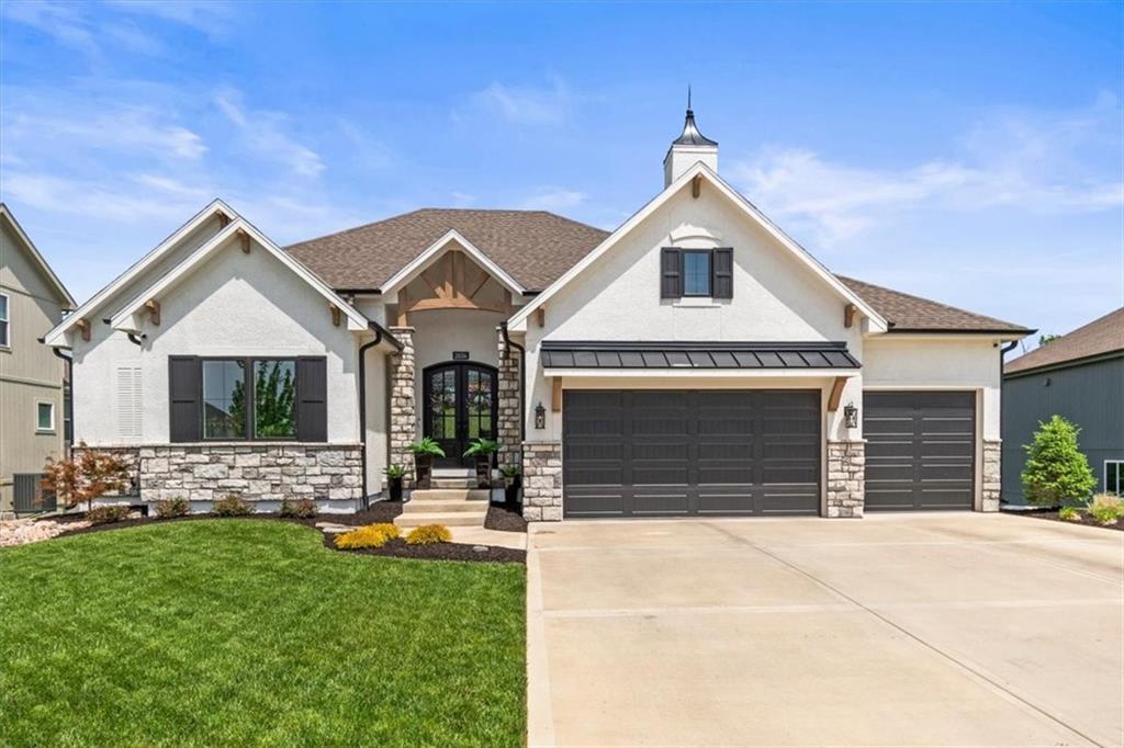 Photo of 2034 SW Red Barn Lane