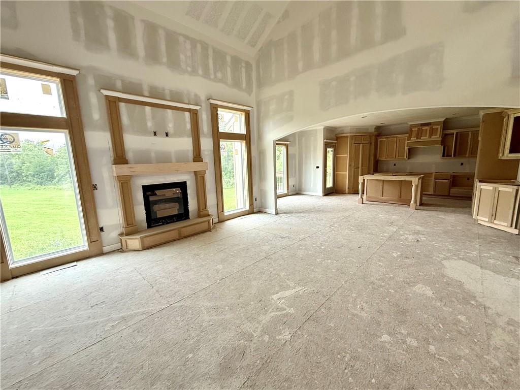 Photo 5 of 1070 Fir Lane