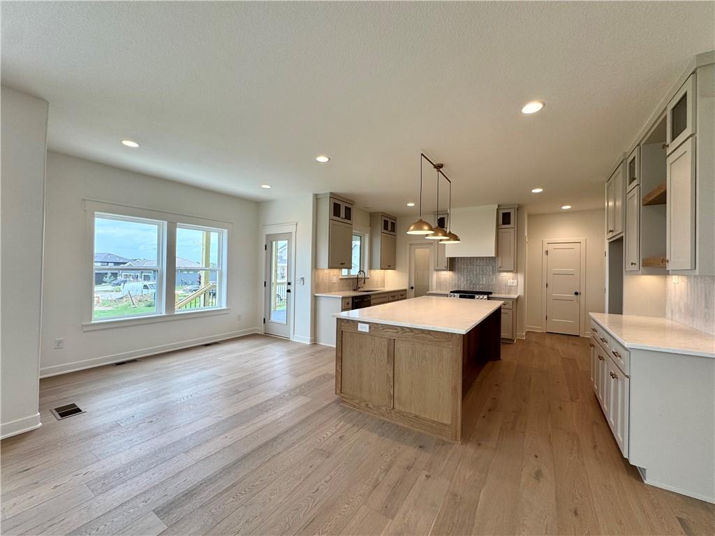 Photo 7 of 10316 N Smalley Drive