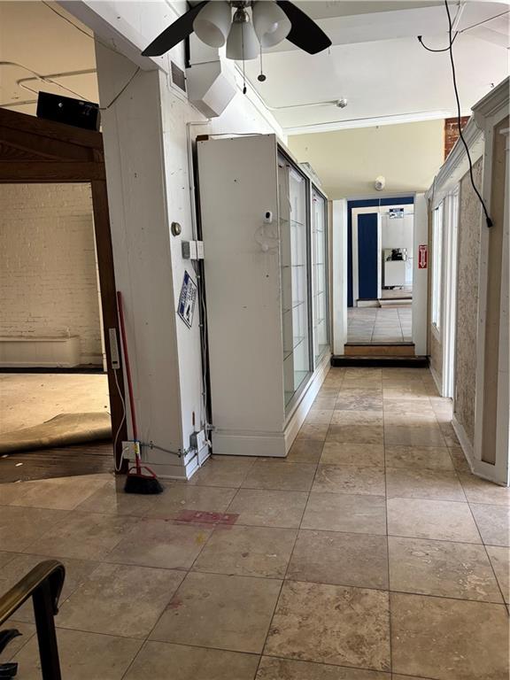 Photo 4 of 1710 W 45th Street