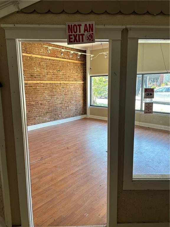 Photo 5 of 1710 W 45th Street