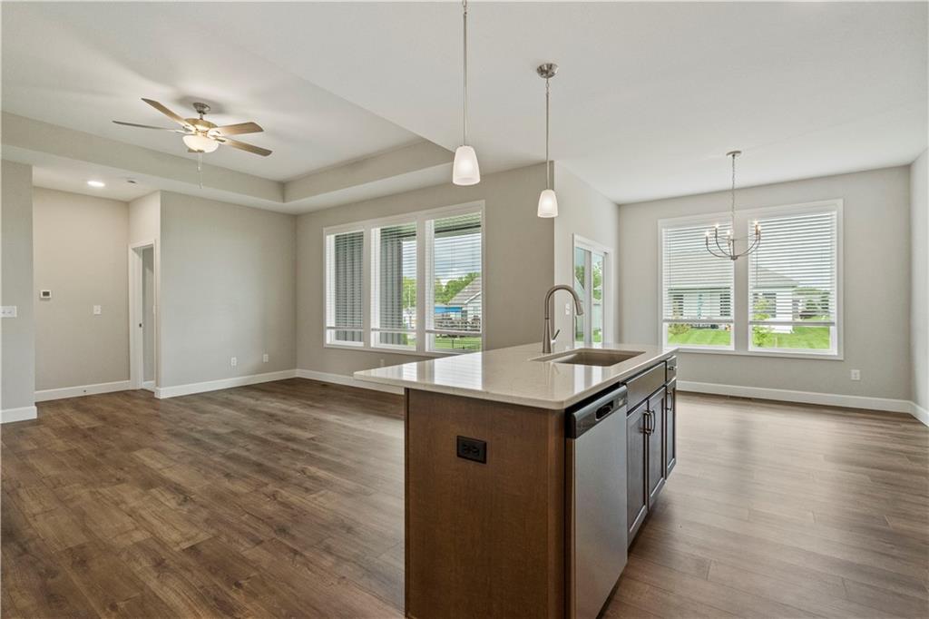 Photo 5 of 12424 S Redwood Street
