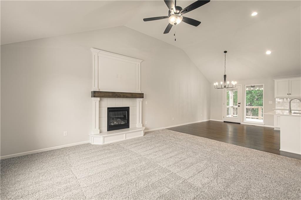 Photo 6 of 10139 N Poplar Avenue