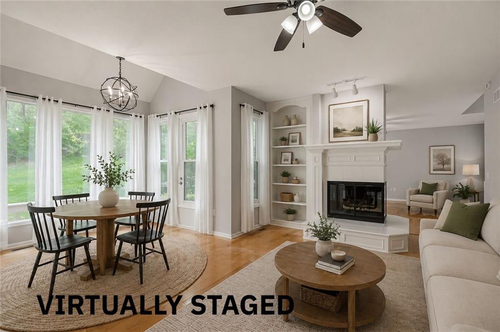 Photo 4 of 6913 RED OAK Drive