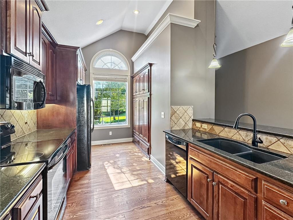 Photo 6 of 6125 Allman Street
