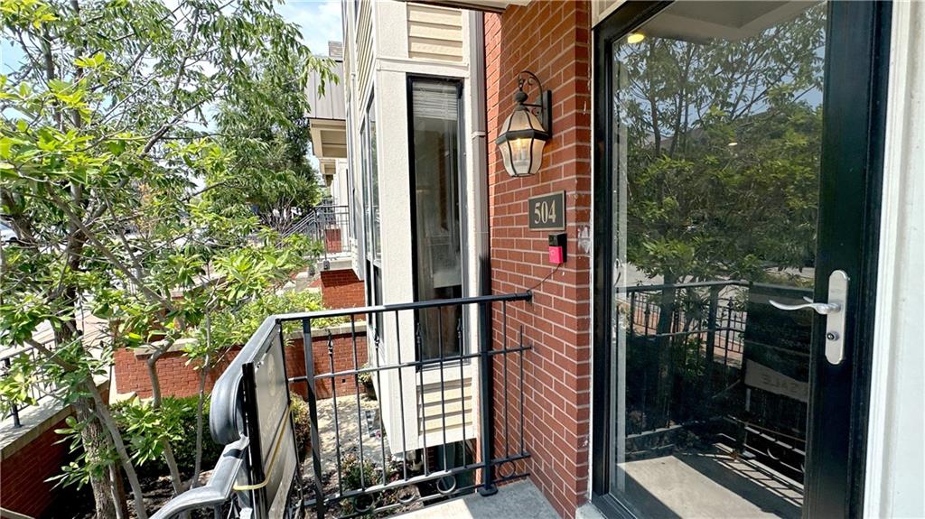 Photo 3 of 504 W 10th Street #504