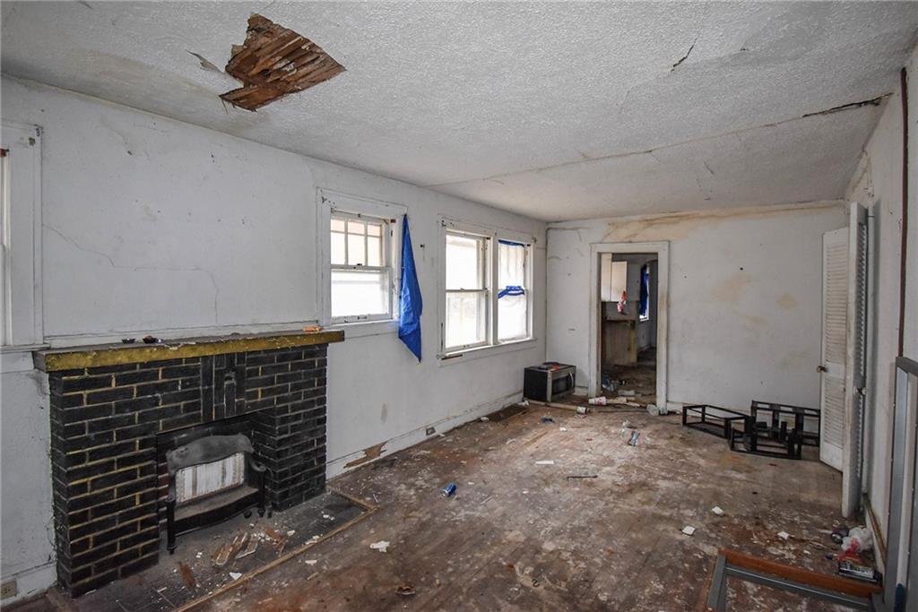 Photo 7 of 5406 Jackson Avenue
