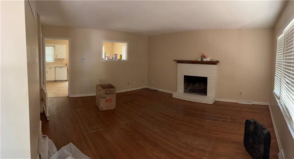 Photo 5 of 1510 E Sheridan Street