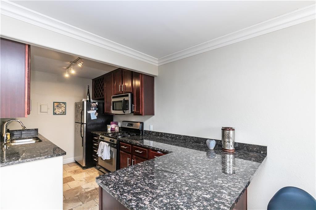 Photo 5 of 700 E 8th Street #14G